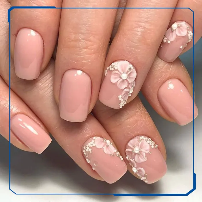 طراحی ناخن گل برجسته ظریف