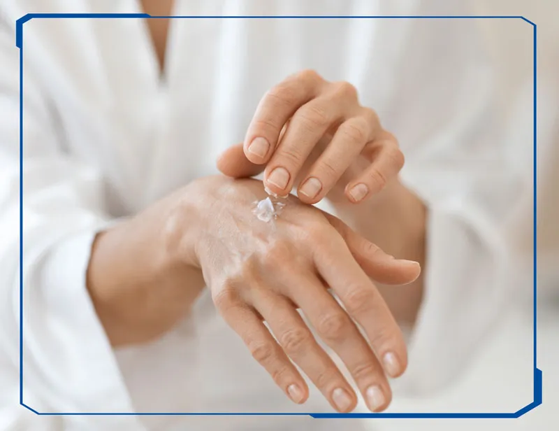 مرطوب کردن دستها